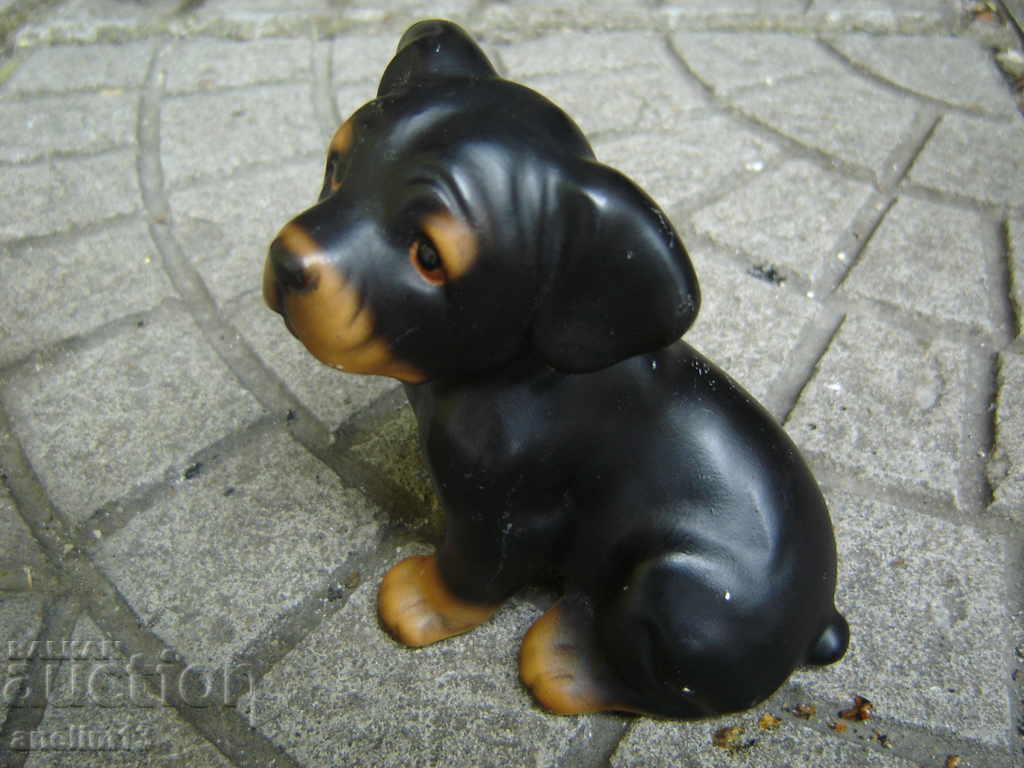 OLD PORCELAIN ROTTWEILER ROYAL with price 45.00 BGN | € 23.01
