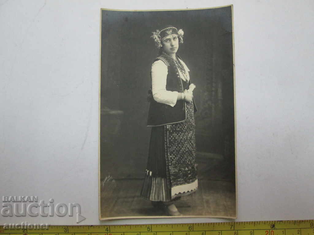 OLD ALBANIAN CARD WITH SUIT with price 20.00 BGN | € 10.23 OLD ALBANIAN CARD WITH SUIT with price 20.00 BGN | € 10.23