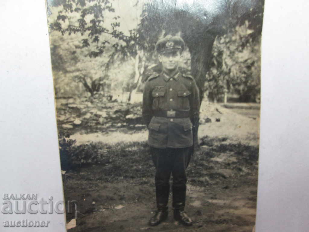 Delivery of OLD PHOTO OF A GERMAN SOLDIER, UNIFORM Delivery of OLD PHOTO OF A GERMAN SOLDIER, UNIFORM