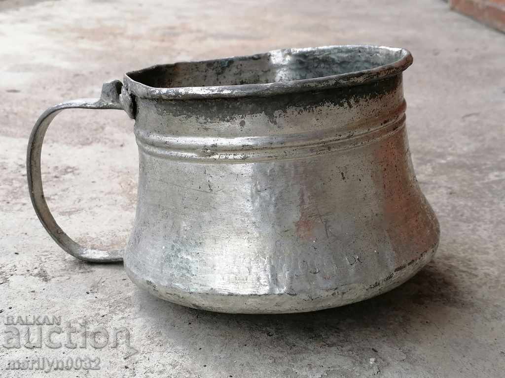 Old tin can, pit, copper, cauldron, cauldron pitcher - 7 Old tin can, pit, copper, cauldron, cauldron pitcher - 7