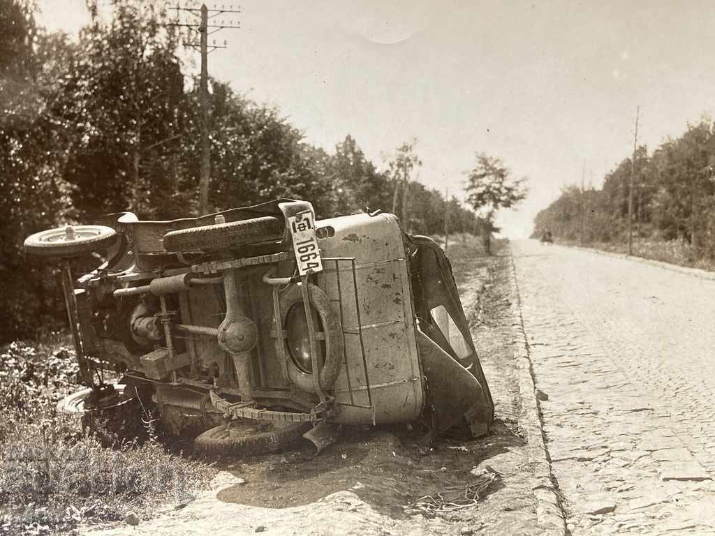 Παράδοση Τροχαίο ατύχημα SF 1664 Παλιό αυτοκίνητο Παλιά φωτογραφία Παράδοση Τροχαίο ατύχημα SF 1664 Παλιό αυτοκίνητο Παλιά φωτογραφία