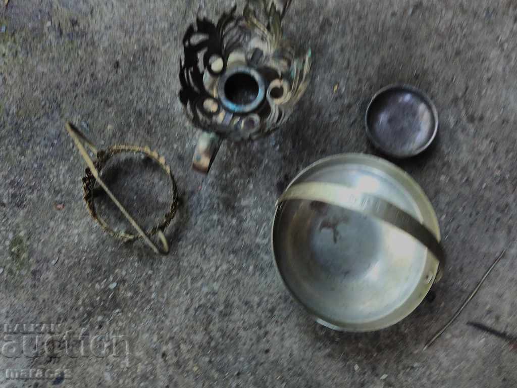 Lot of brass items Lot of brass items