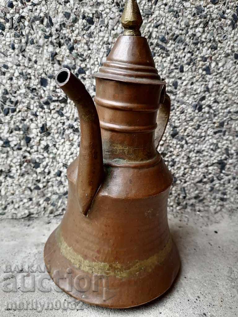 Auction Revival hound, hibiscus, baker, copper pot, jug, sahane Auction Revival hound, hibiscus, baker, copper pot, jug, sahane