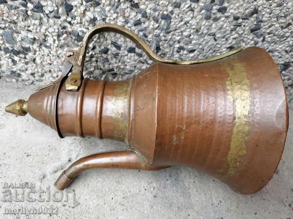 Delivery of Revival hound, hibiscus, baker, copper pot, jug, sahane Delivery of Revival hound, hibiscus, baker, copper pot, jug, sahane