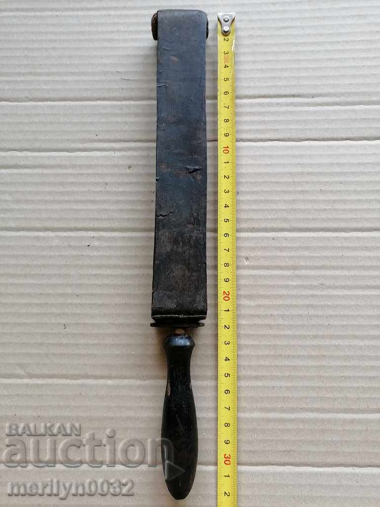 Antique razor sharpener, strap, razor - 5