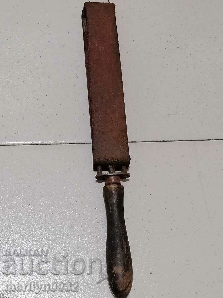Auction Antique razor sharpener, strap, razor Auction Antique razor sharpener, strap, razor