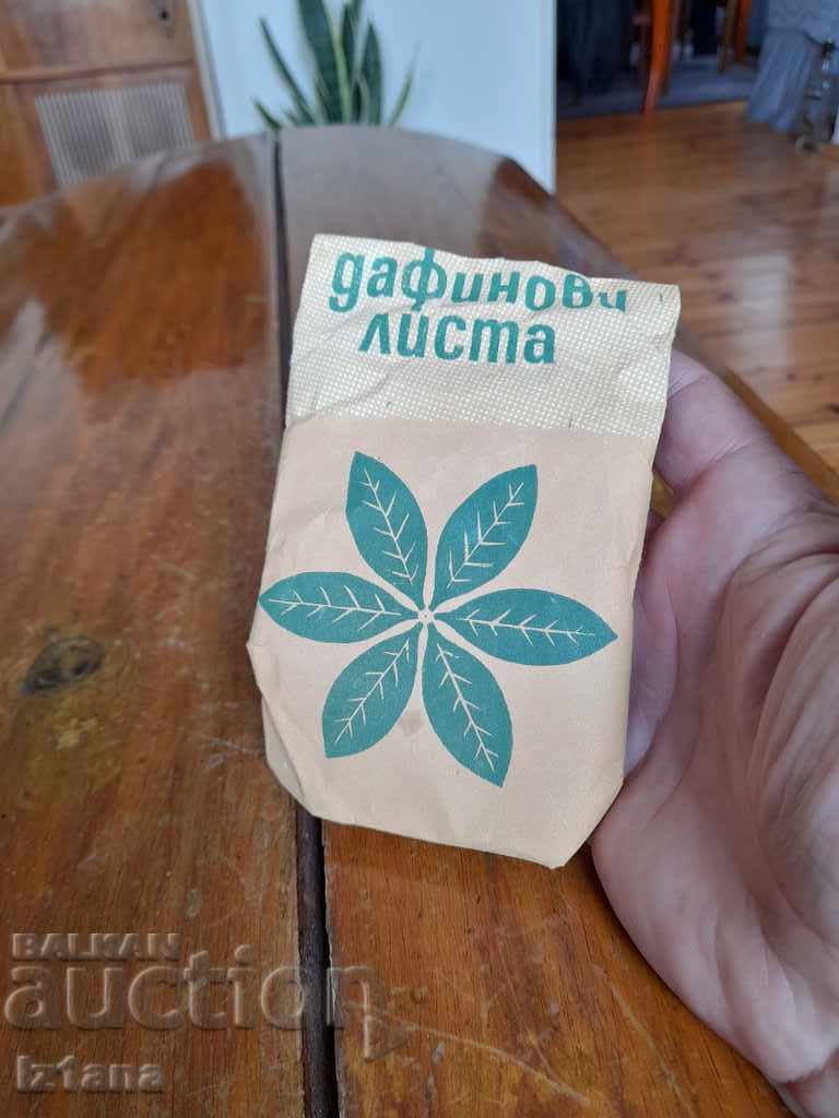 Old bay leaf, bay leaves with price 15.00 BGN | € 7.67 Old bay leaf, bay leaves with price 15.00 BGN | € 7.67