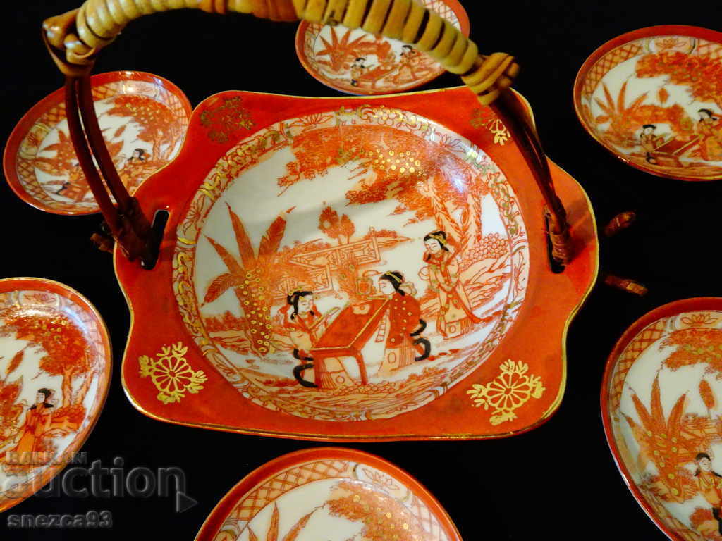 Japanese porcelain service, fruit bowl, plate. with price 60.00 BGN | € 30.68 Japanese porcelain service, fruit bowl, plate. with price 60.00 BGN | € 30.68