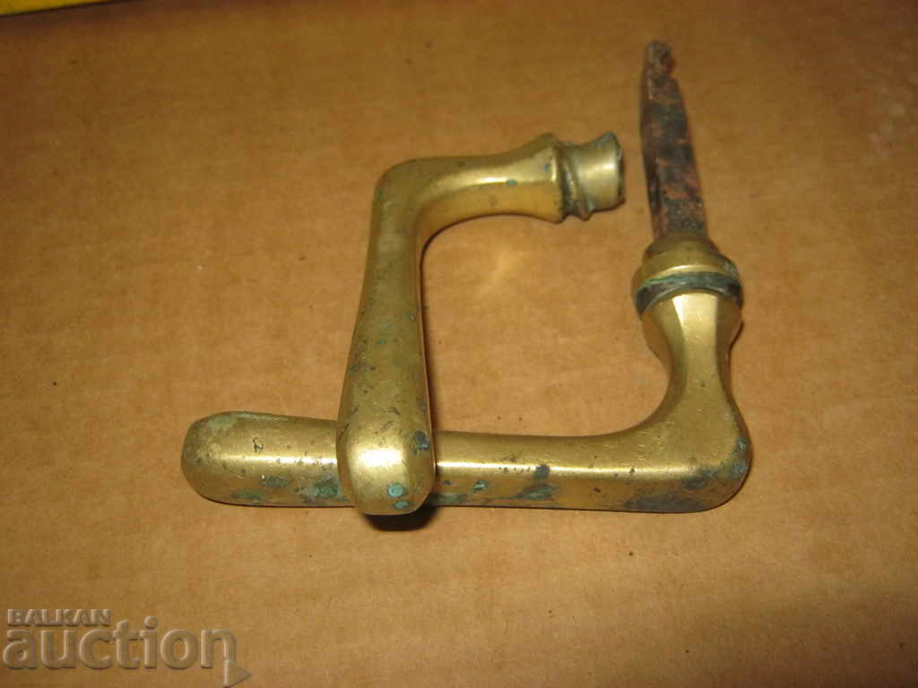 Door handle. - 6 Door handle. - 6