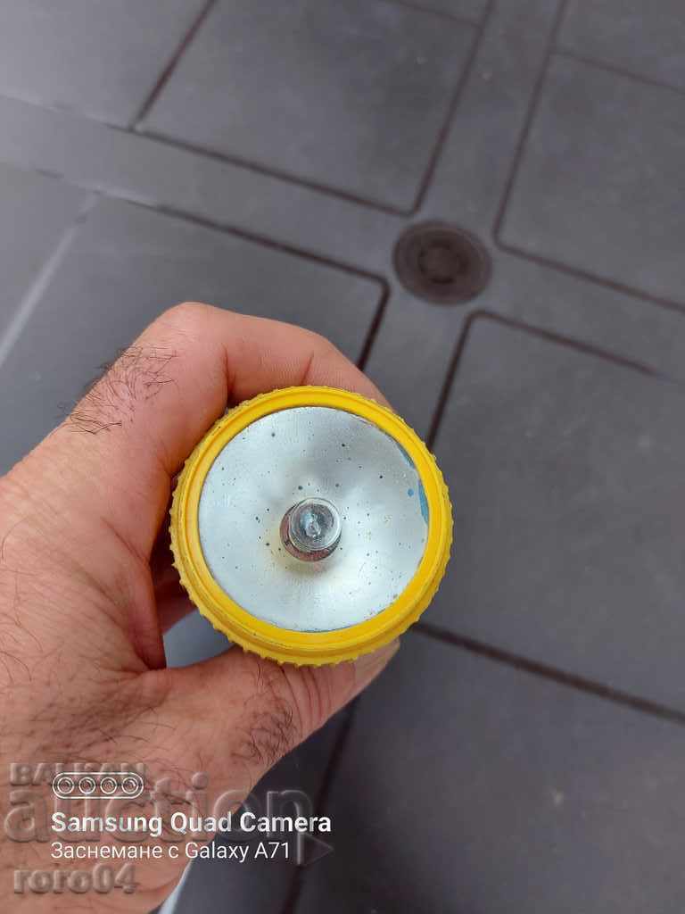 φακός με τιμή € 5.55 | 10.85 BGN