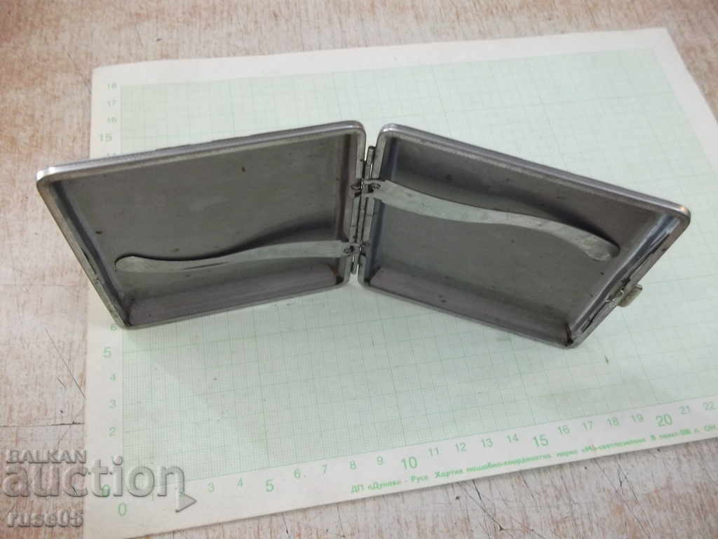 Snuffbox - 8 - 5 Snuffbox - 8 - 5