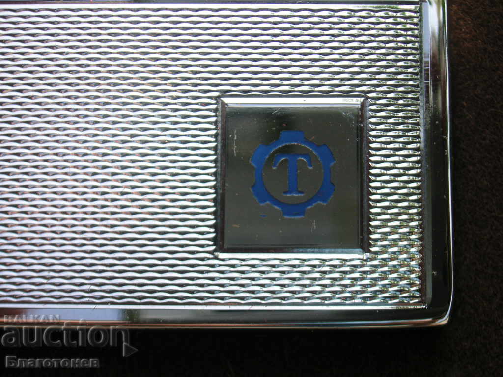 Delivery of An old lighter Delivery of An old lighter