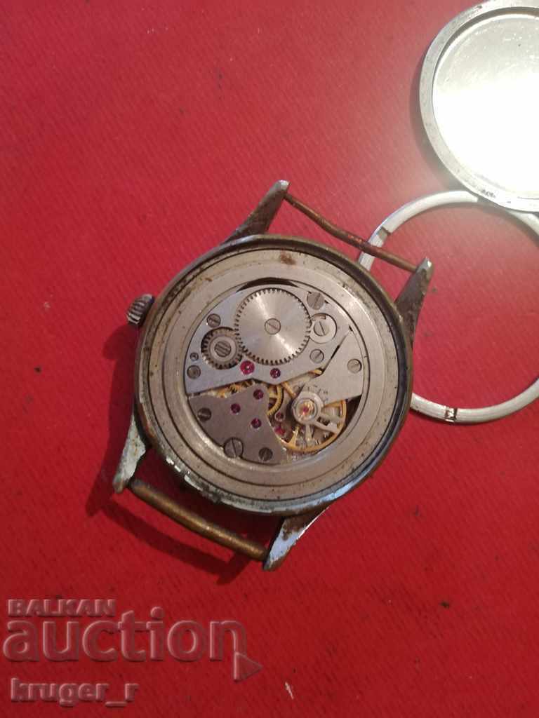 Urmărește EST 18 pietre - 7