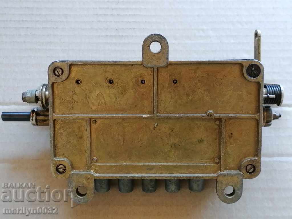 Сметачна машина оборотомер механичен калкулатор  СССР 1978 г с цена € 75.50 | 147.67 лв.