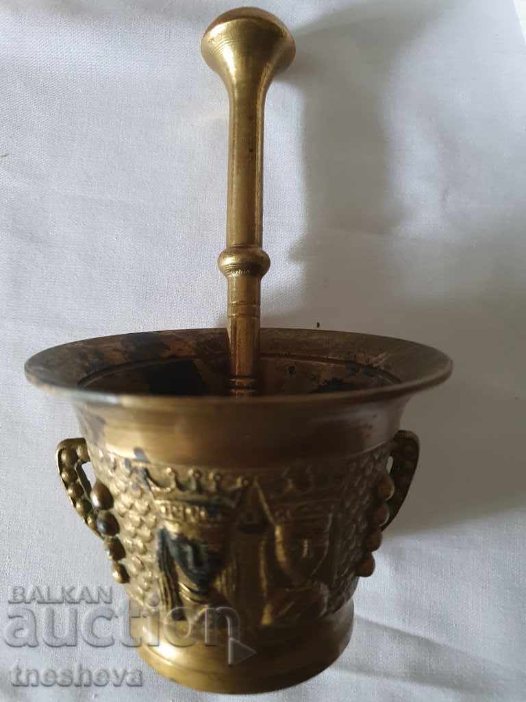 Auction  Decorative Bronze Mortar