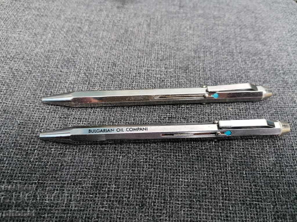 Auction Lot of multicolored pens Auction Lot of multicolored pens