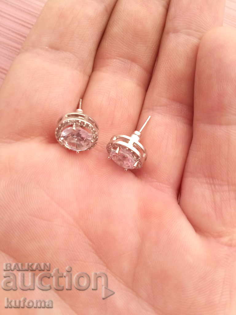 Ring ring and earrings with zirconium stones with price 24.99 BGN | € 12.78 Ring ring and earrings with zirconium stones with price 24.99 BGN | € 12.78
