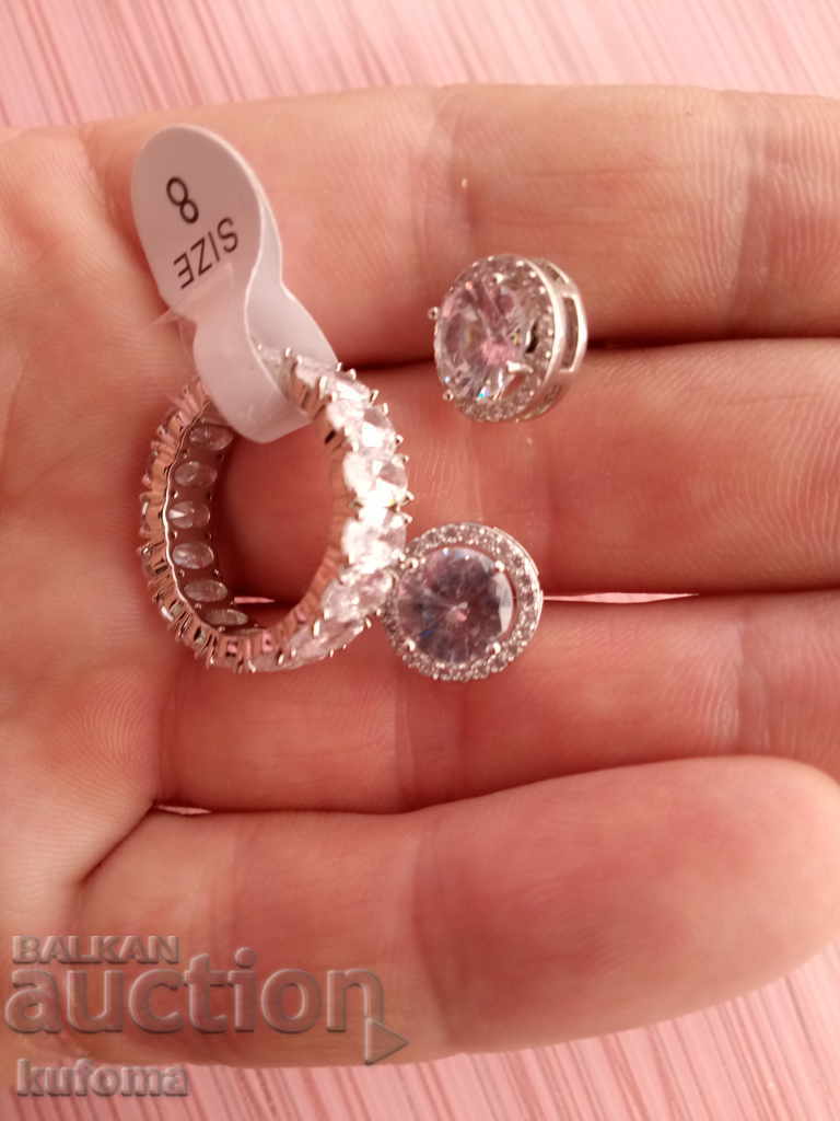 Δαχτυλίδι δαχτυλίδι και σκουλαρίκια με πέτρες ζιρκονίου