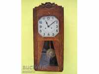 Ceas de perete vechi