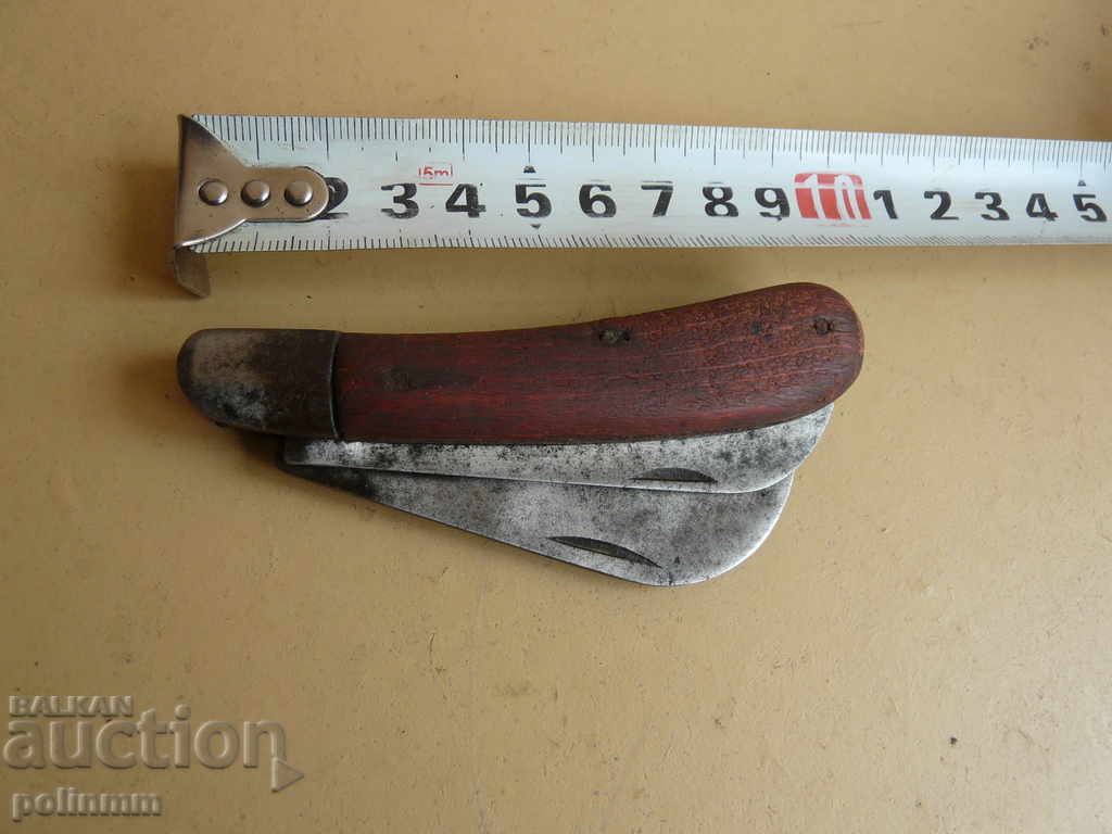 Delivery of Collectible folding knife - 43 Delivery of Collectible folding knife - 43