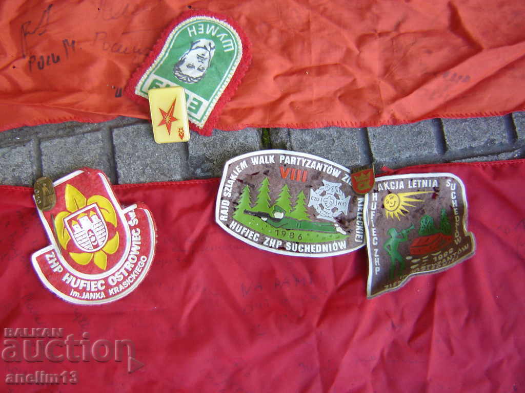Delivery of LOT PIONEERING RELATIONS SOC BADGES EMBLEMS Delivery of LOT PIONEERING RELATIONS SOC BADGES EMBLEMS