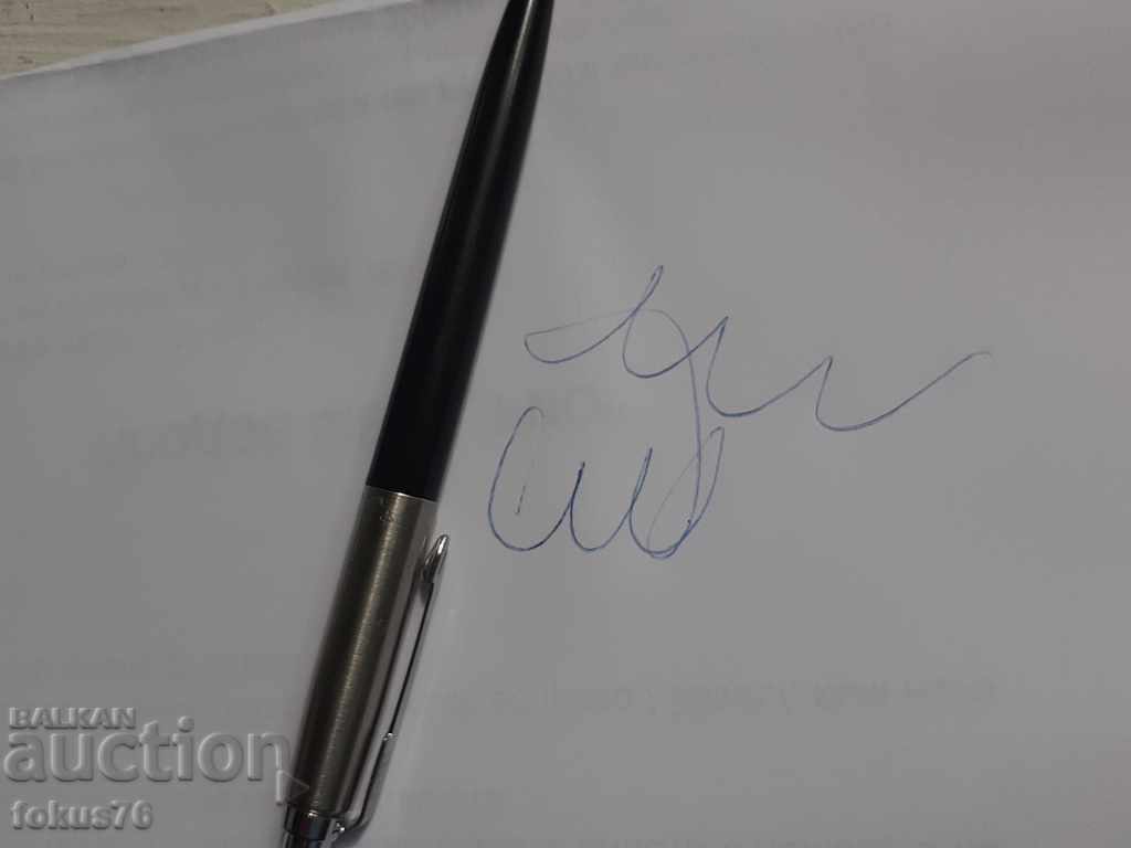 Great pen Parker with its original refill - Writes - 5