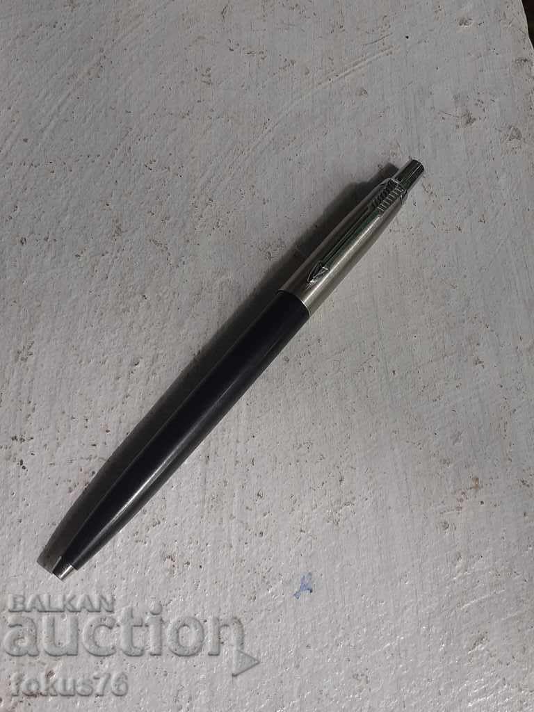 Great pen Parker with its original refill - Writes