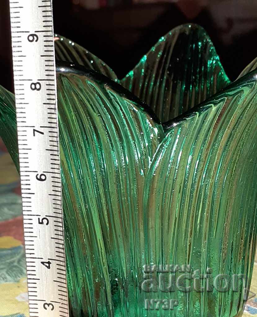 BEAUTIFUL VASE CANDLEHOLDER. COLORED GLASS. - 5 BEAUTIFUL VASE CANDLEHOLDER. COLORED GLASS. - 5