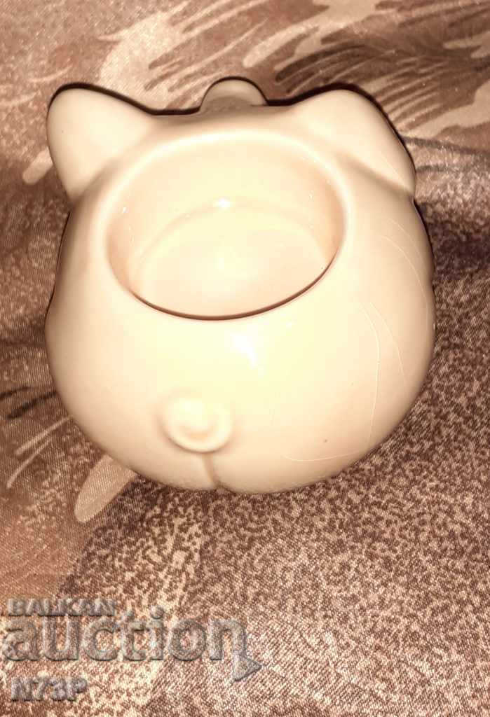 Auction PIGGY CANDLEHOLDER. SWEDEN. Auction PIGGY CANDLEHOLDER. SWEDEN.