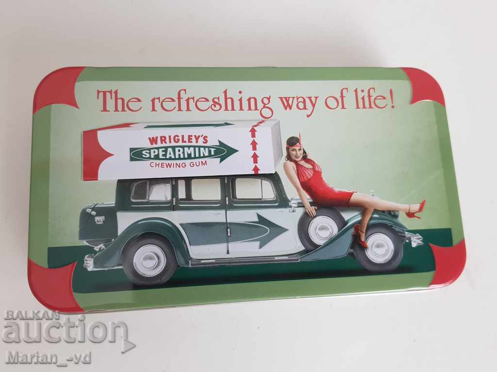 Collectible chewing gum with a metal box with price 15.00 BGN | € 7.67 Collectible chewing gum with a metal box with price 15.00 BGN | € 7.67