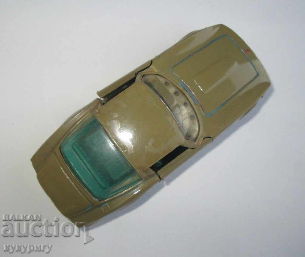 Carucior vechi URSS rusesc din plastic de jucărie ISO GRIFO - 6 Carucior vechi URSS rusesc din plastic de jucărie ISO GRIFO - 6