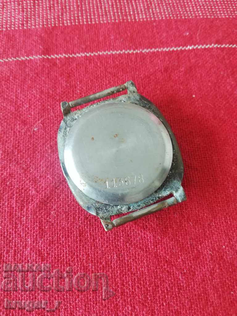 Auction VICTORY clock. Auction VICTORY clock.