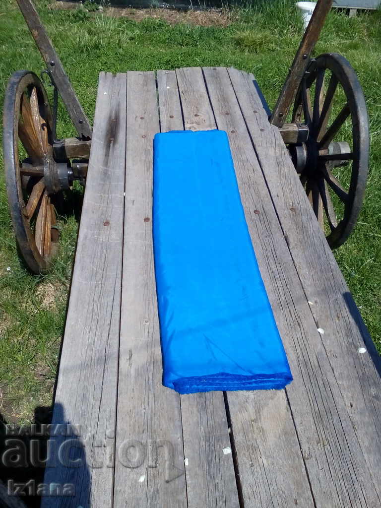 Delivery of Old blue cloth Delivery of Old blue cloth