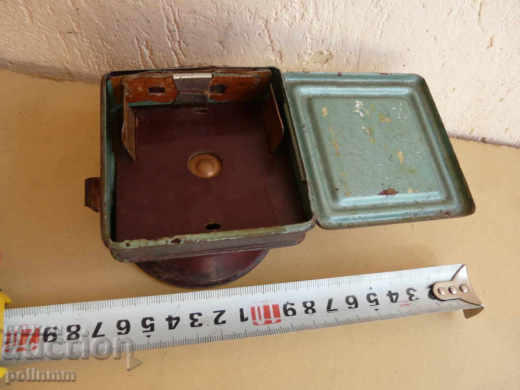 Livrarea Lanternă de colecție rară - 32