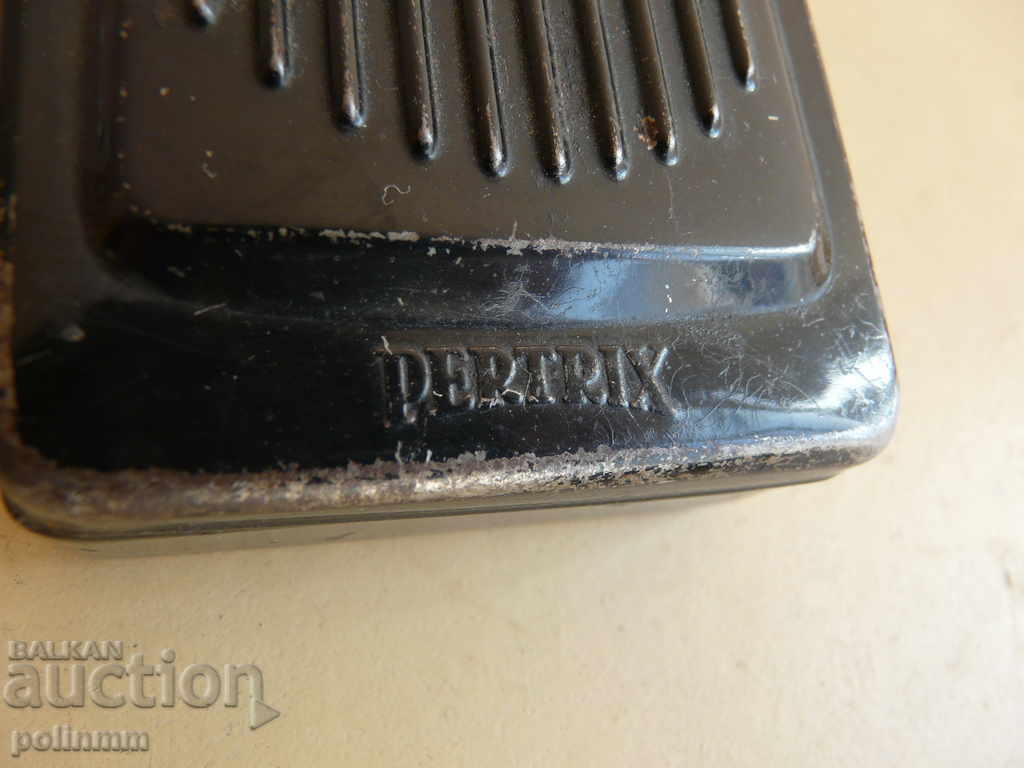 Συλλεκτικός φακός PERTRIX - 3 με τιμή 40.00 BGN | € 20.45 Συλλεκτικός φακός PERTRIX - 3 με τιμή 40.00 BGN | € 20.45