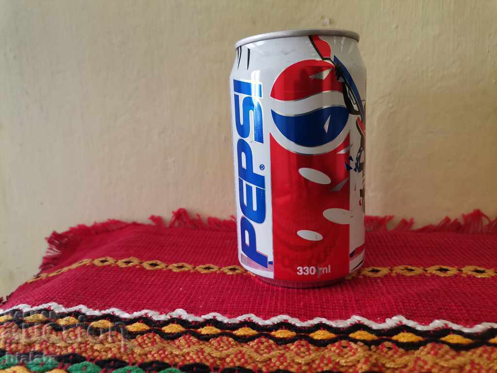 Δημοπρασία Pepsi κουτάκι από τη δεκαετία του '90 Δημοπρασία Pepsi κουτάκι από τη δεκαετία του '90