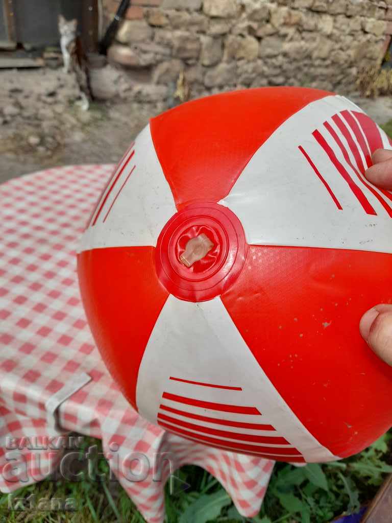 Delivery of Old water ball Pepsi, Pepsi