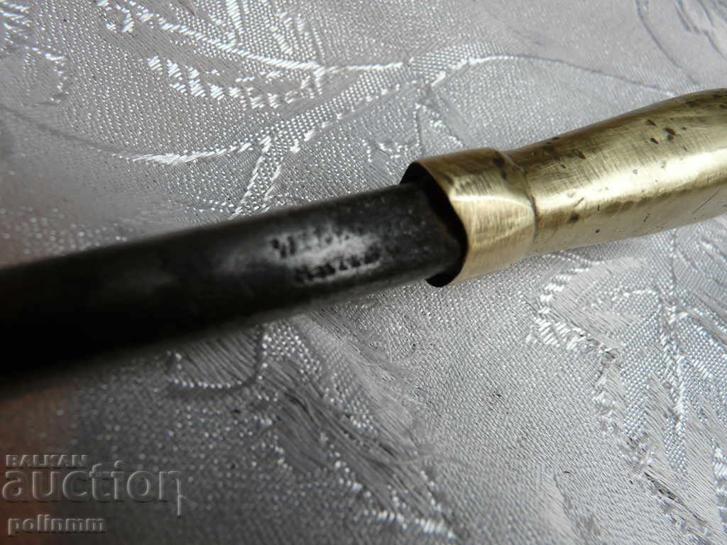 Delivery of old square table