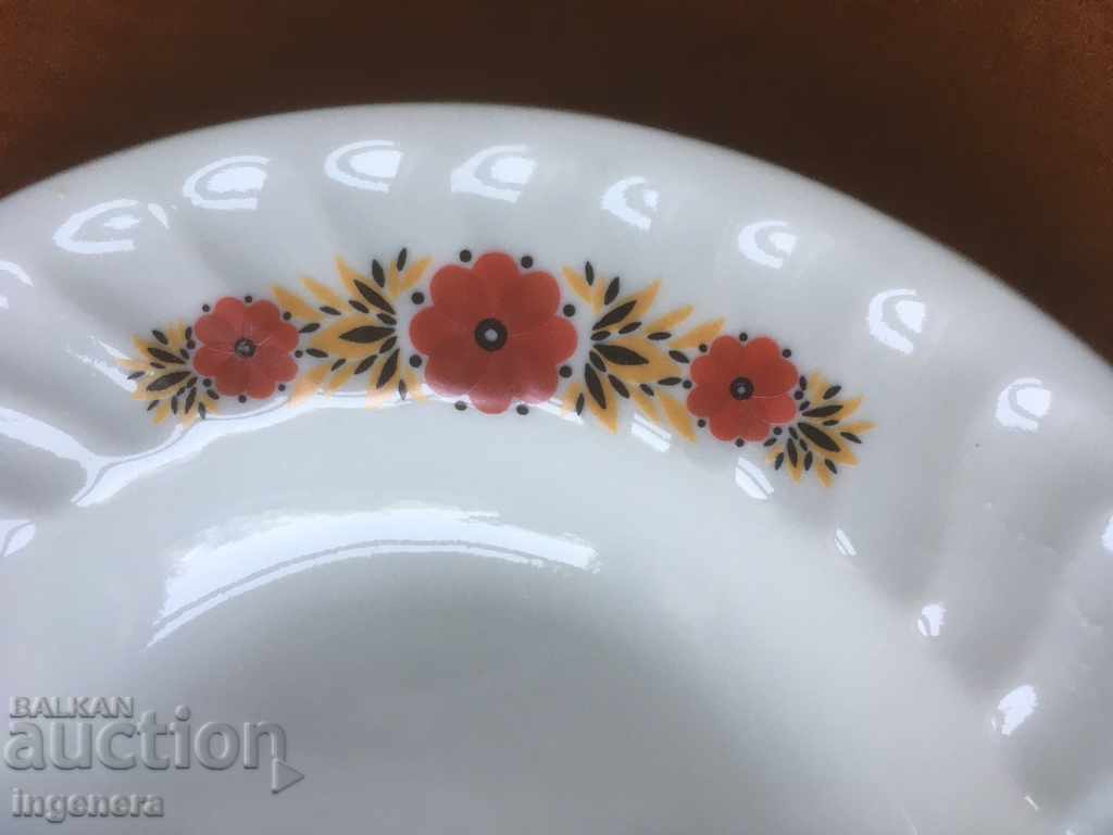 Auction PORCELAIN PLATE DEEP BULGARIA Auction PORCELAIN PLATE DEEP BULGARIA