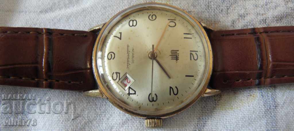 Auction  RARE AUTOMATIC WATCH COLLECTOR'S MODEL - LIP