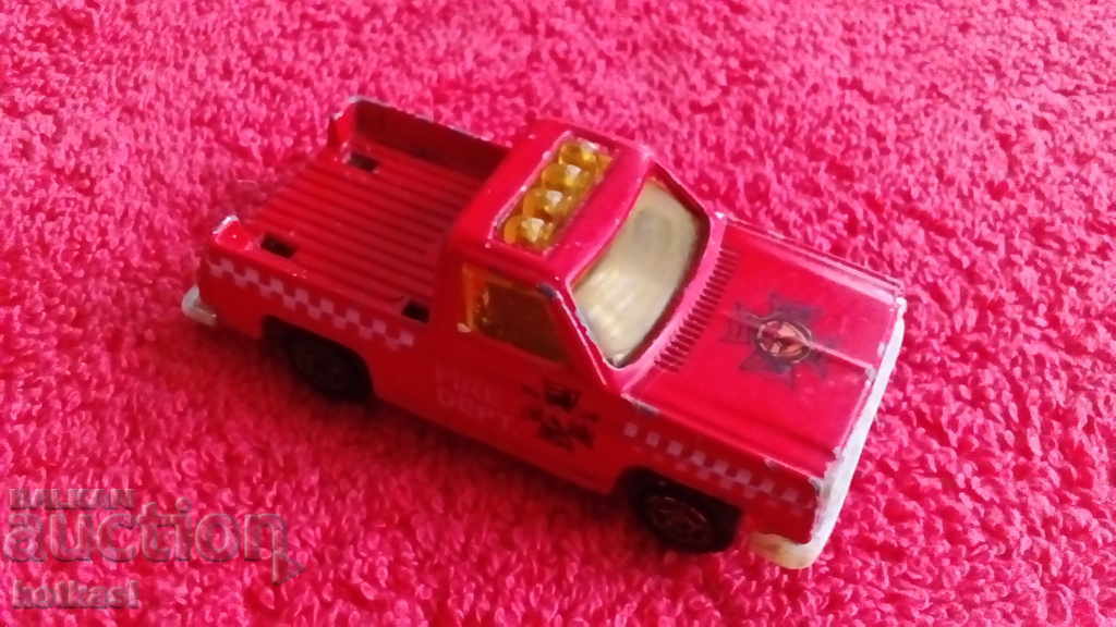 Mașină mică din metal vechi China - 7 Mașină mică din metal vechi China - 7