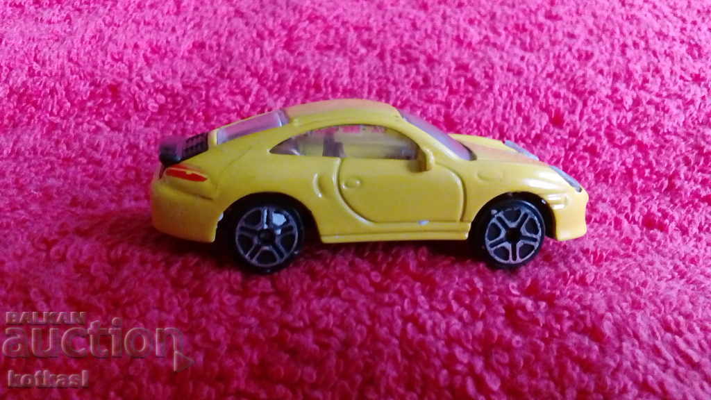 Delivery of Small old metal car Porsche Porsche