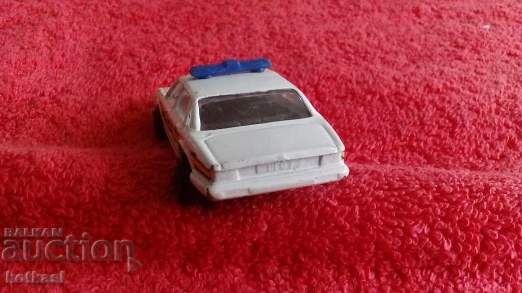 Old solid metal Corgi Police car - 5 Old solid metal Corgi Police car - 5