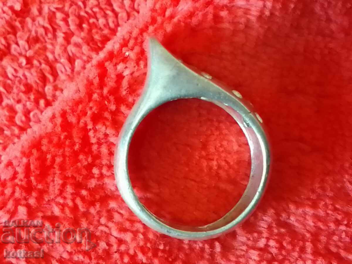 Old silver ring 925 with semi-precious stones with price € 50.50 | 98.77 BGN