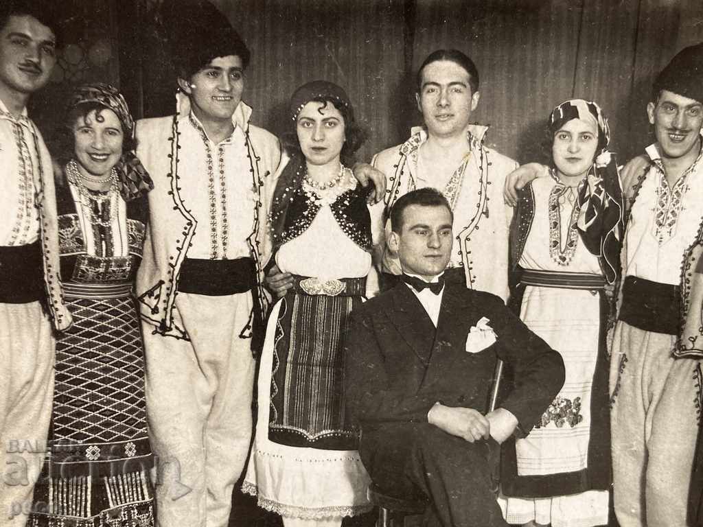 Delivery of Bulgarian handkerchief Bulgarian students Nancy 1931 Delivery of Bulgarian handkerchief Bulgarian students Nancy 1931