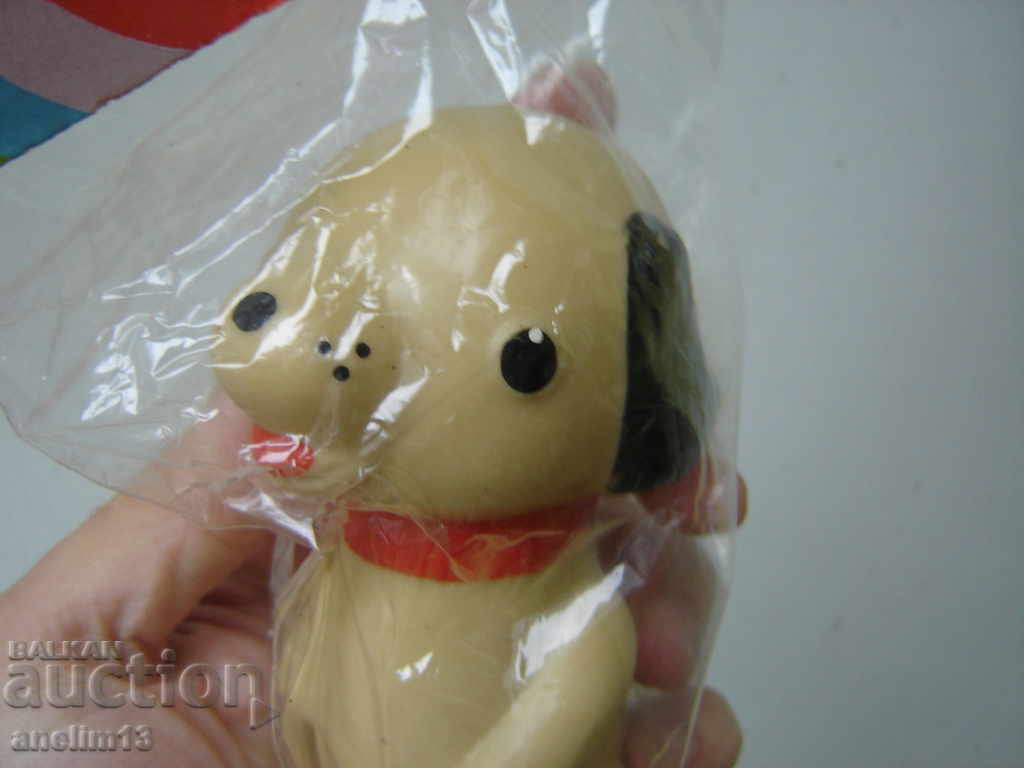 SOCIAL RUBBER TOY NEW WITH PACKAGING PP HEALTH AND LABEL 1988 - 6