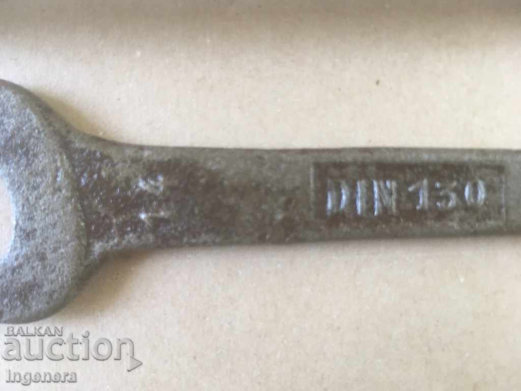 KEY NUT BRAND TOOL with price 4.00 BGN | € 2.05 KEY NUT BRAND TOOL with price 4.00 BGN | € 2.05