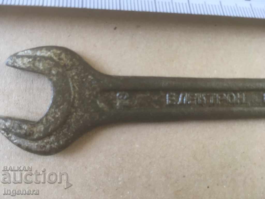 Auction KEY NUT BRAND TOOL Auction KEY NUT BRAND TOOL