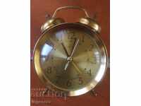 TABLE CLOCK WITH MISSING PARTS NOT WORKING