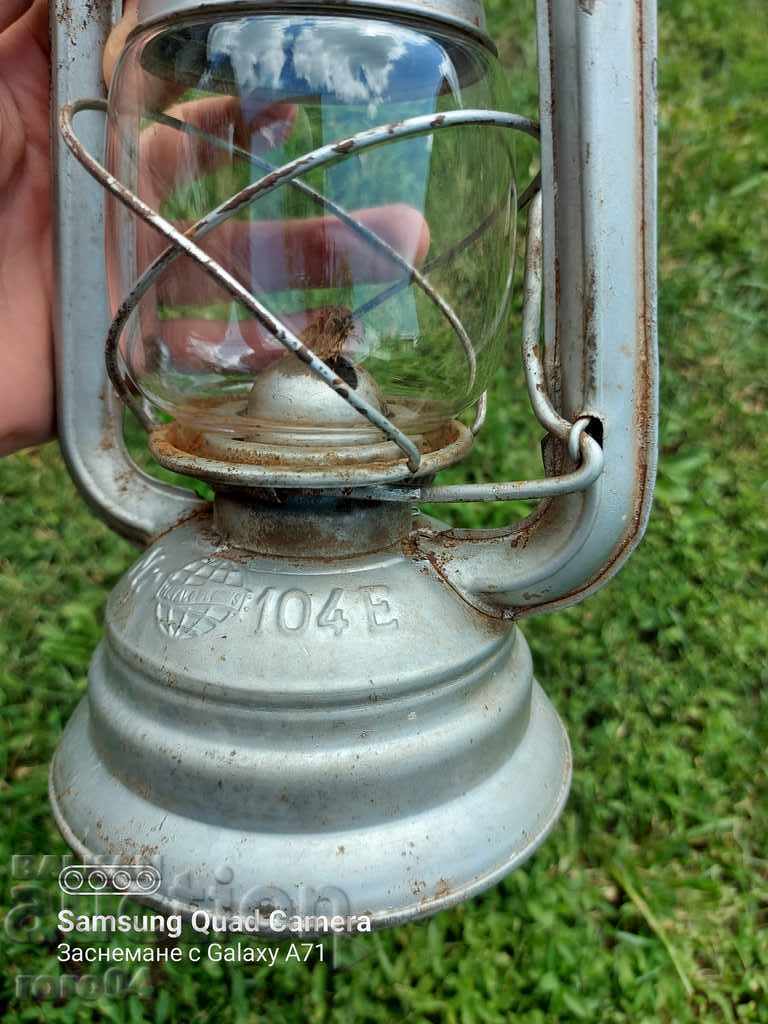 Auction LAMP - METALOGLOBUS Nr. 104 Auction LAMP - METALOGLOBUS Nr. 104